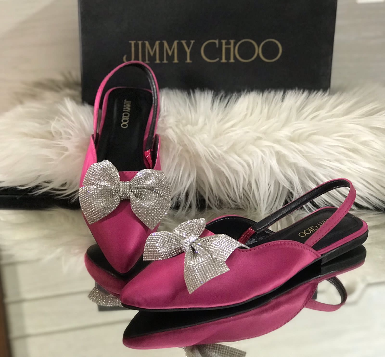 JIMMY CHOO BOW FLAT PUMP