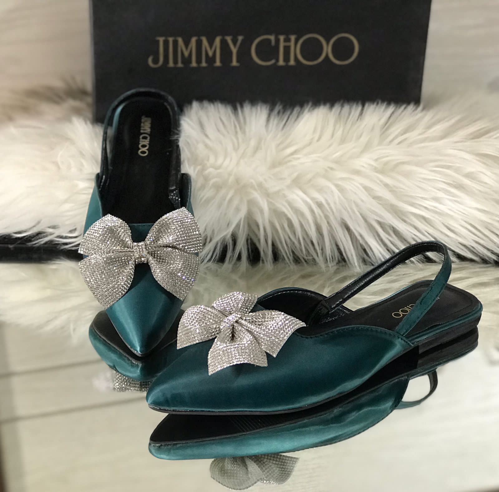JIMMY CHOO BOW FLAT PUMP