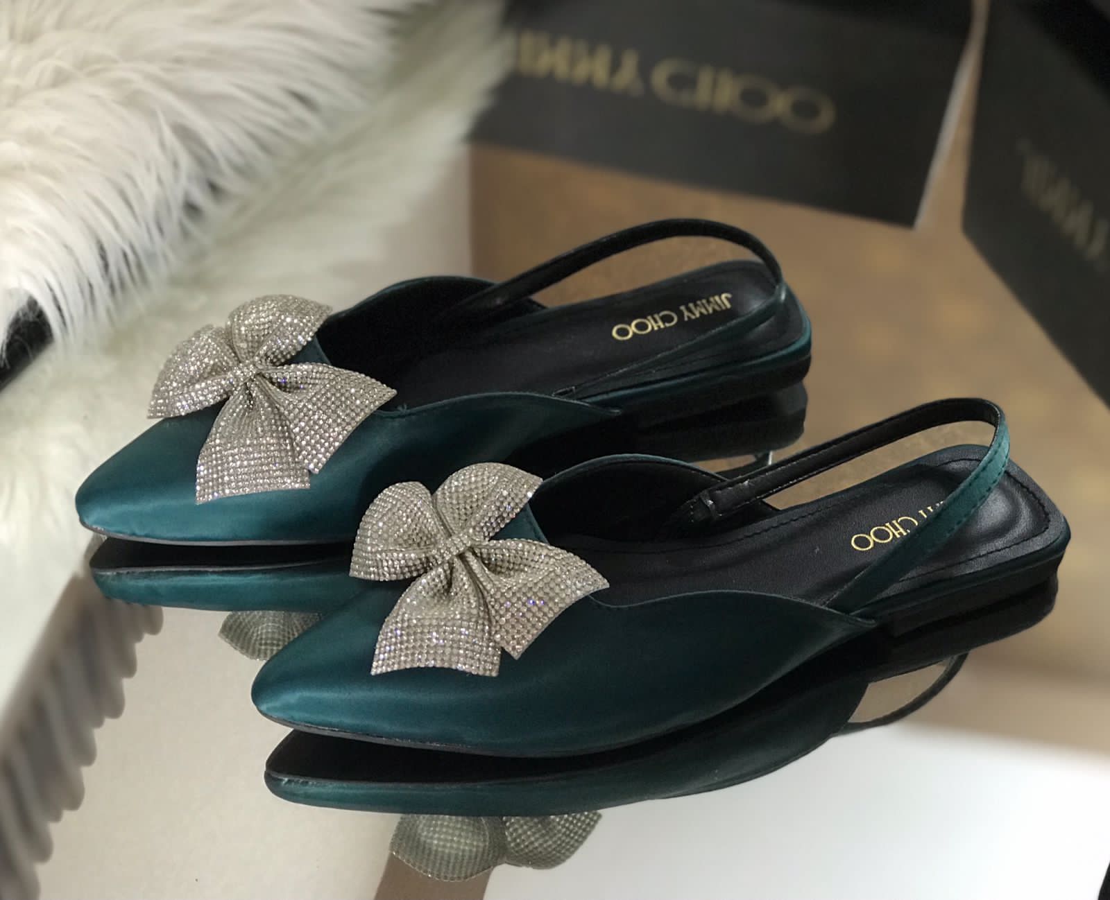 JIMMY CHOO BOW FLAT PUMP