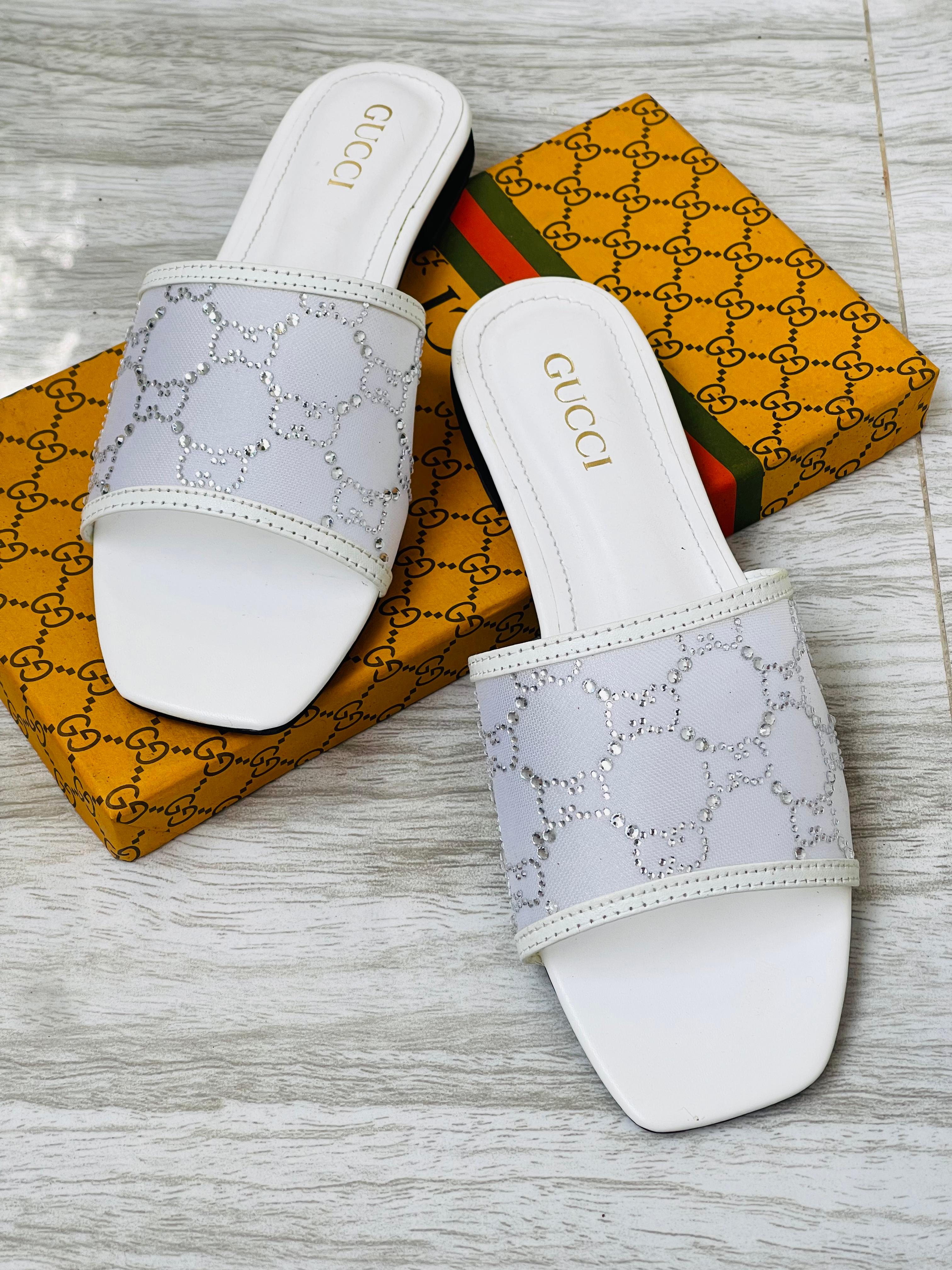 GUCCI SLIDES
