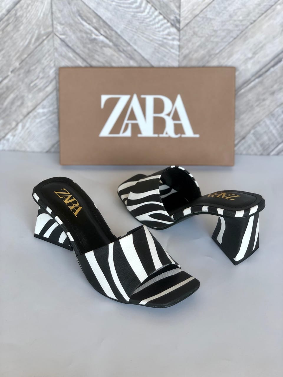 Zebra Heel