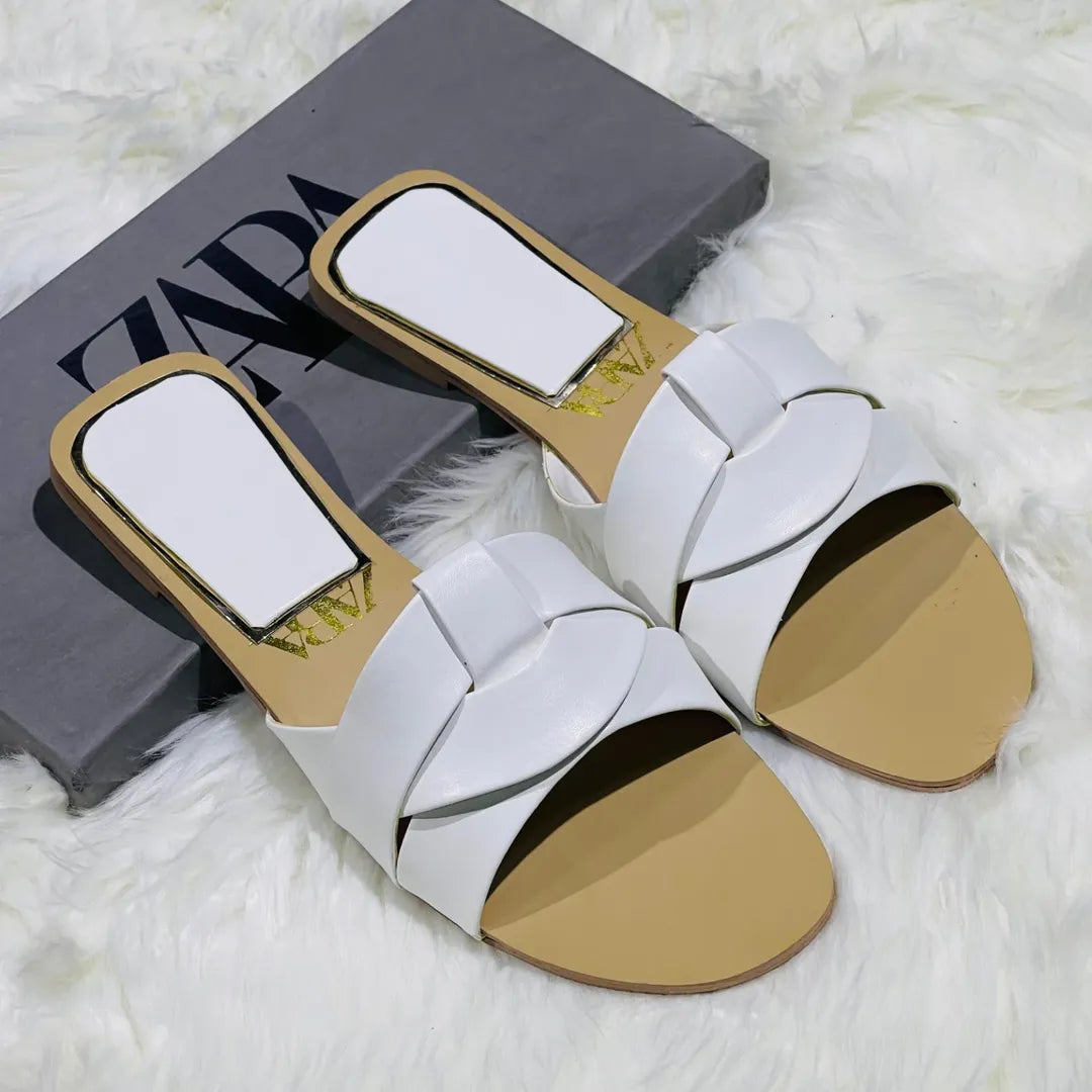 ZARA FLAT