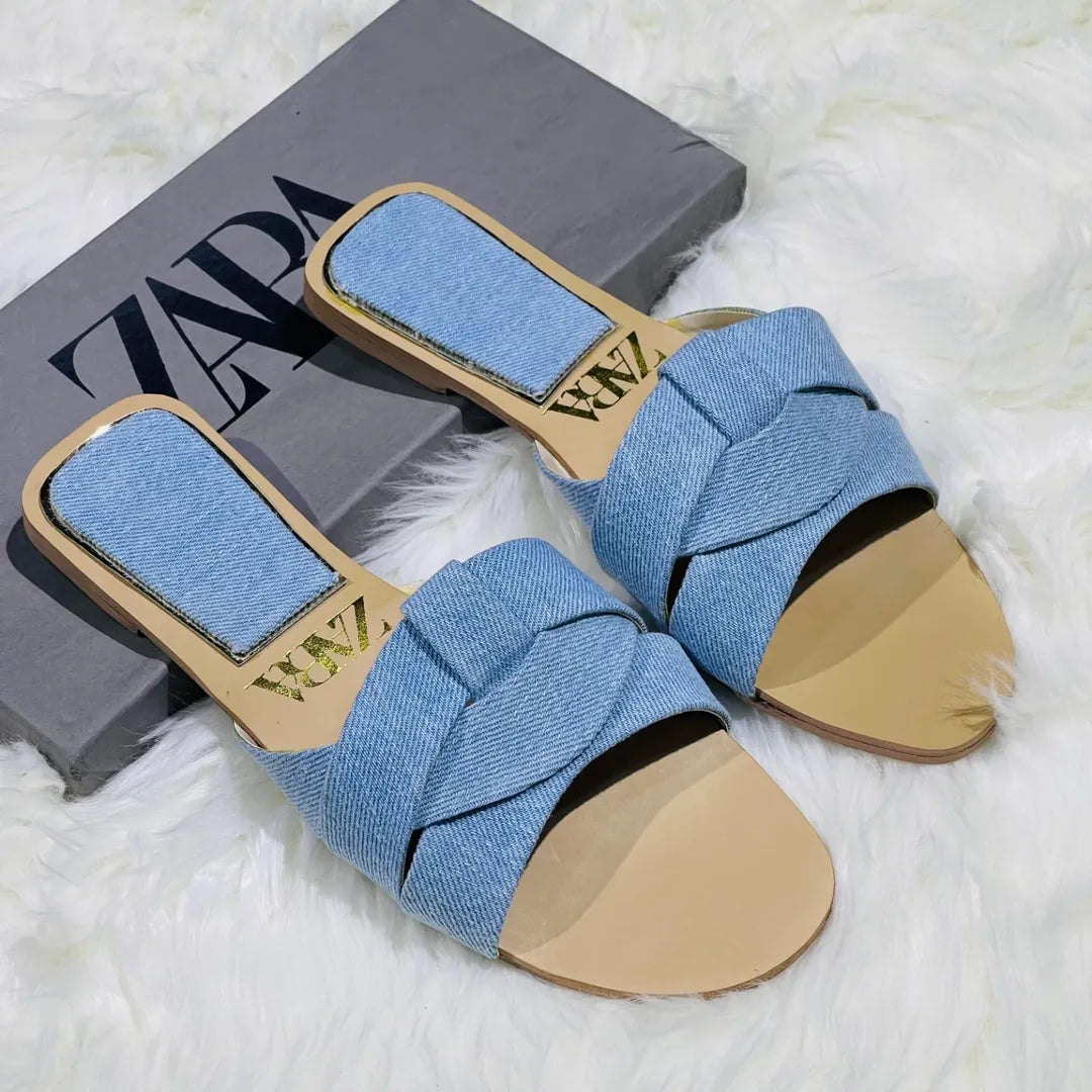 ZARA FLAT